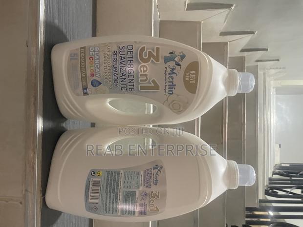 Merlin Laundry Detergent photo 2