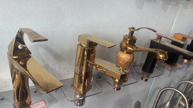 European Hot and Cold Golden Basin Tap_wash Hand Basin Tap · Photo 2