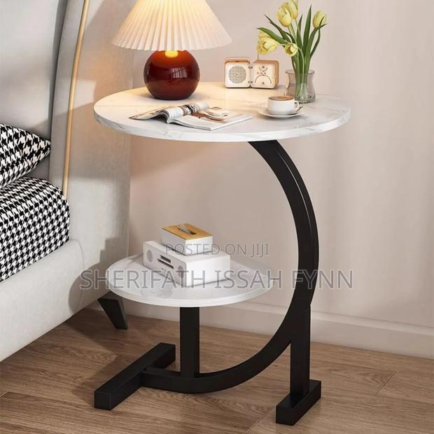Coffee Table · Photo 4