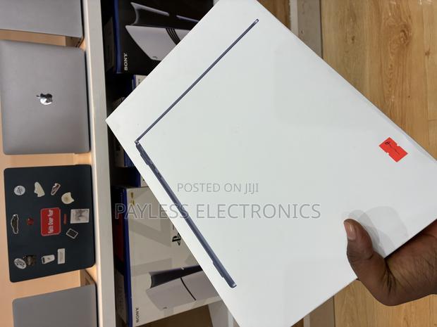 New Laptop Apple MacBook Air 2025 M4 13-Inch 16GB Apple M4 SSD 256GB photo 2
