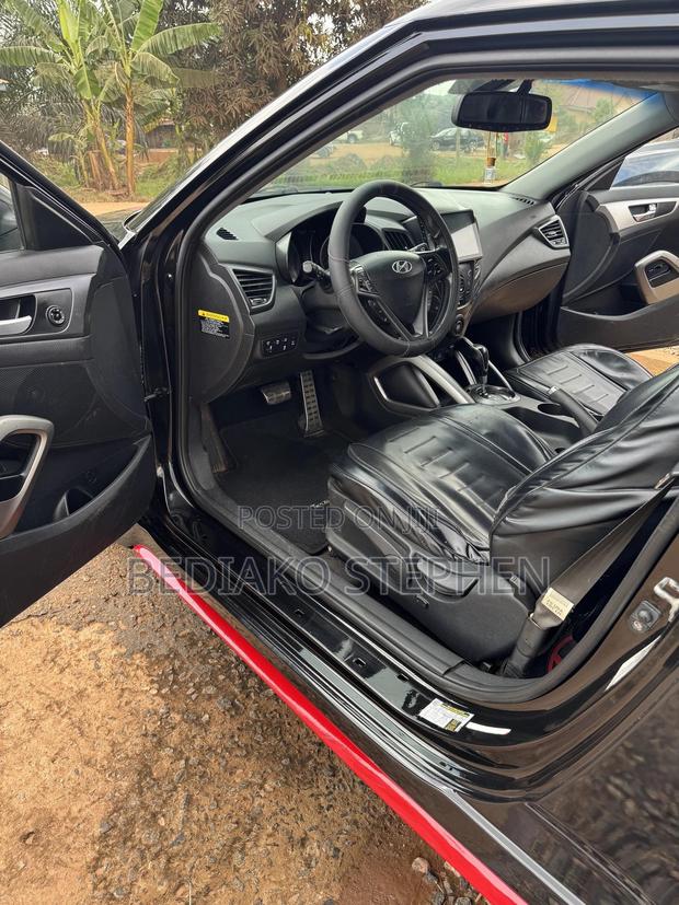 Hyundai Veloster 2014 Black