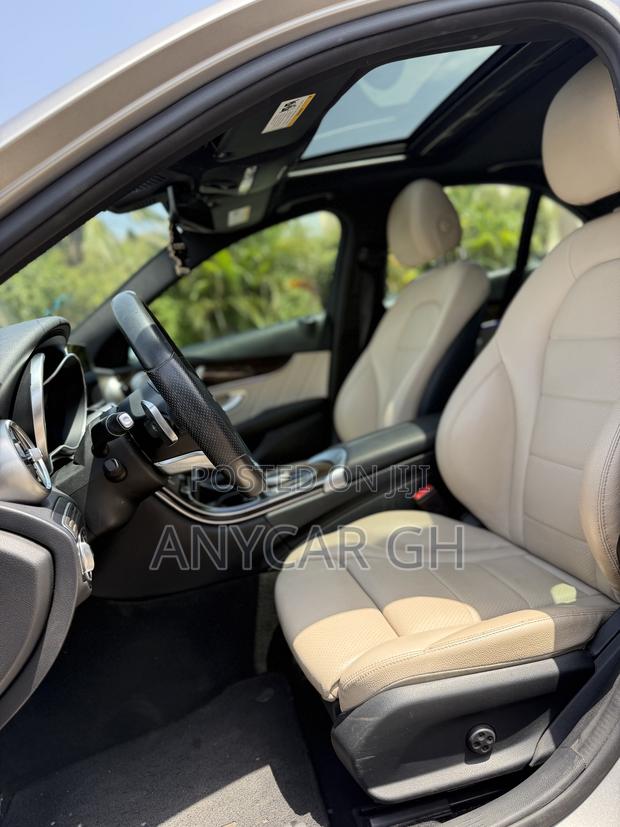 Mercedes-Benz C300 Base C300 AWD 4MATIC Sedan 2019 Silver