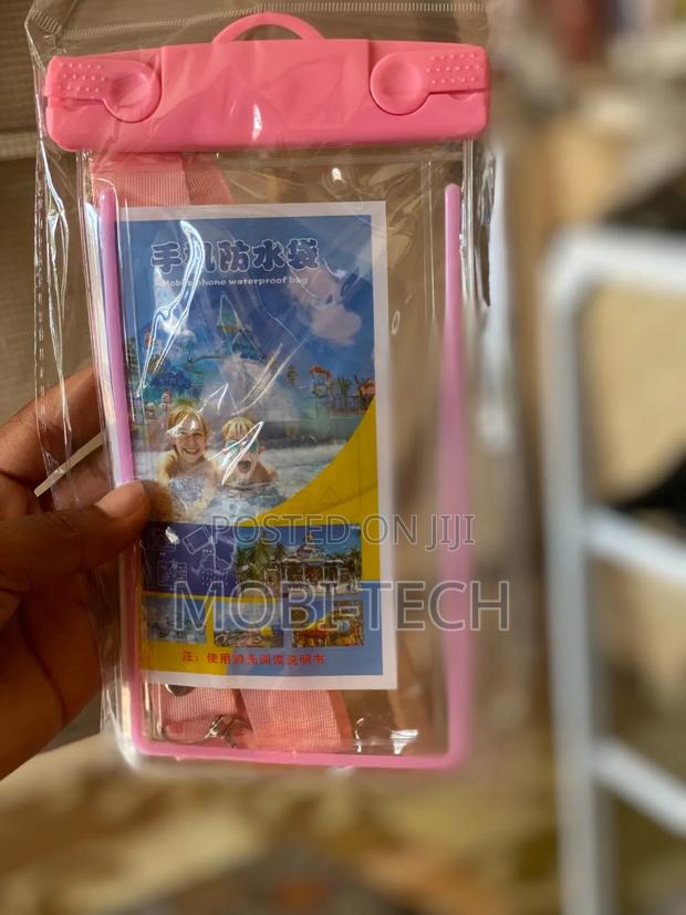 Waterproof Mobile Phone Case · Photo 3
