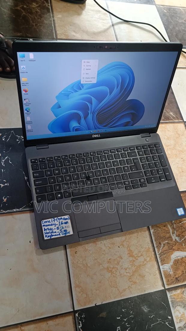 Laptop Dell Latitude 5501 16GB Intel Core I7 HDD+SSD 512GB photo 5