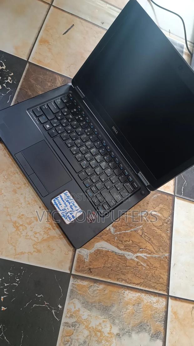 Laptop Dell Latitude 12 E7250 16GB Intel Core I7 SSD 512GB
