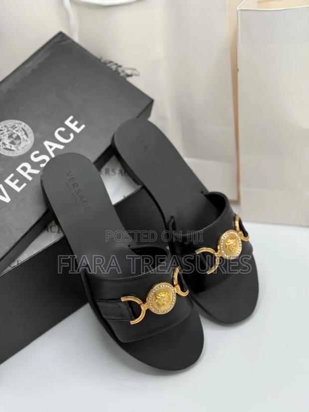 Quality Versace photo 2
