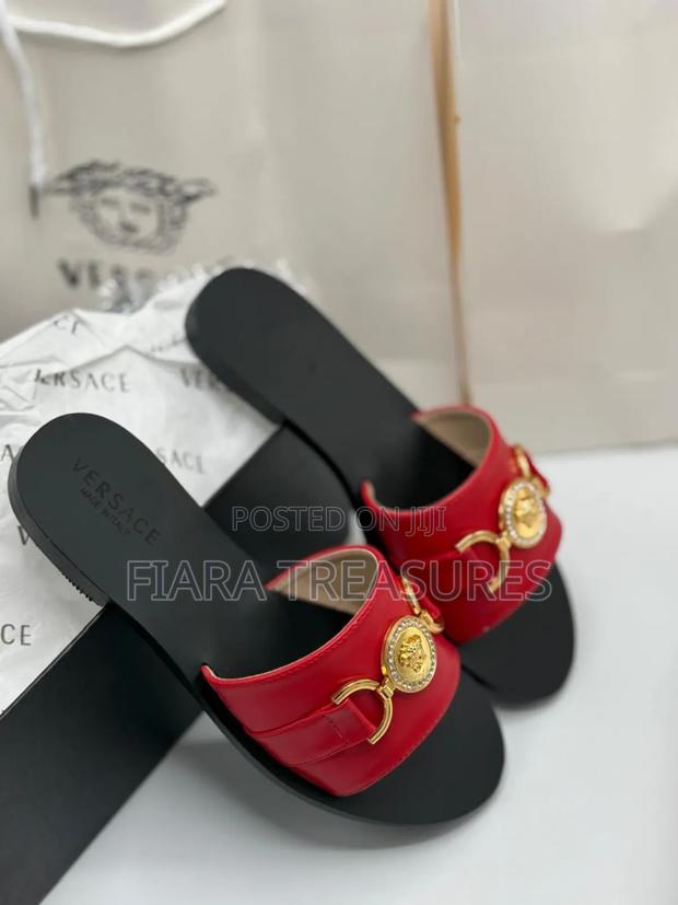 Quality Versace photo 3
