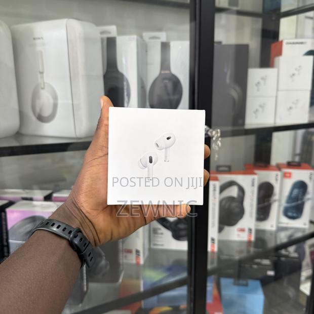Apple Airpods Pro 2nd Generation Usb-C · Photo 4