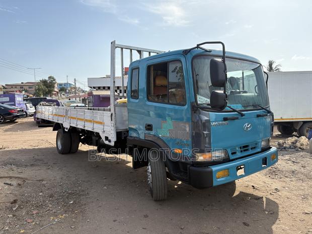 Hyundai 4.5 Ton Single Axel