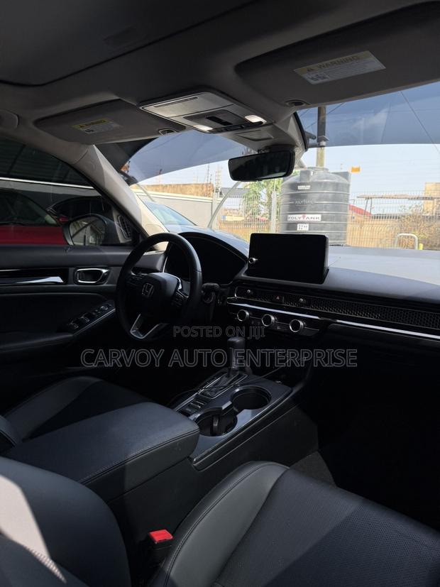 Honda Civic Touring CVT 2024 Black