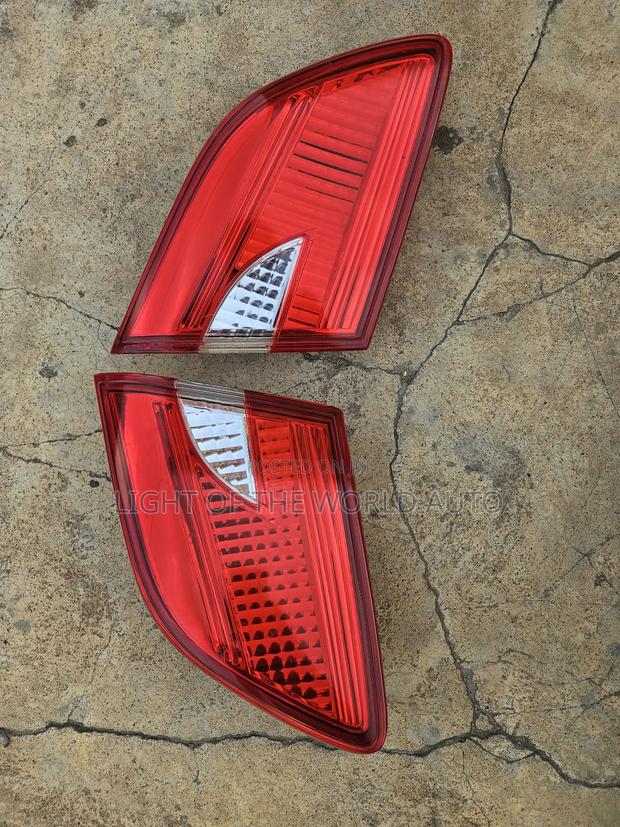 Nissan Sentra 16 Bootlight Available