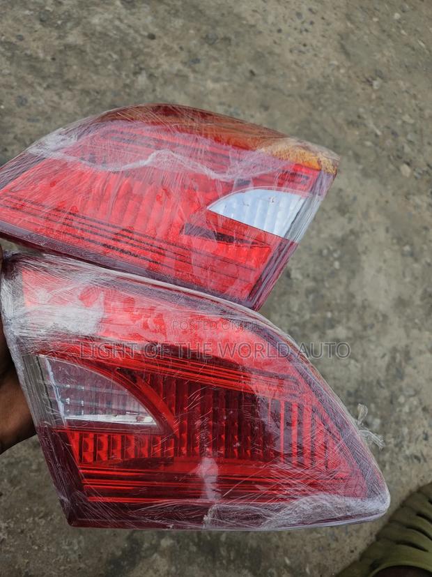 Nissan Sentra 16 Bootlight Available