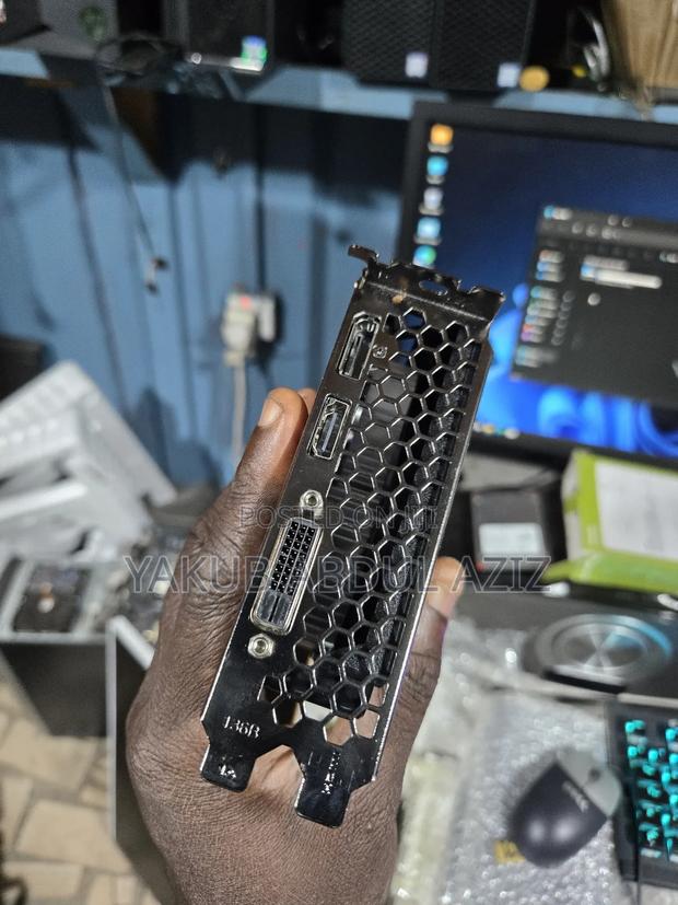 RTX 3050 6gig Non Plugg photo 3