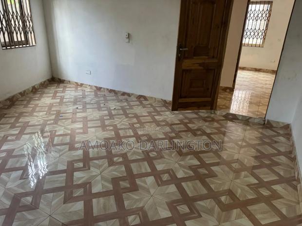 Furnished 2bdrm Apartment in Ad Ventures, Mile 7 for rent photo 3