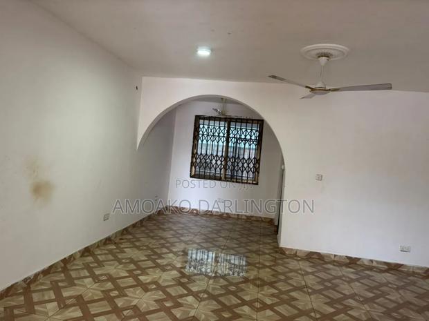 Furnished 2bdrm Apartment in Ad Ventures, Mile 7 for rent photo 4