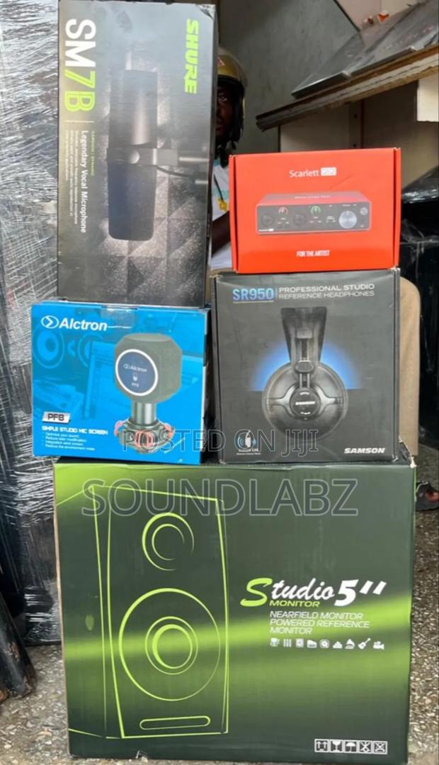 Perfect Podcast Or Studio Professional Setup · Photo 2