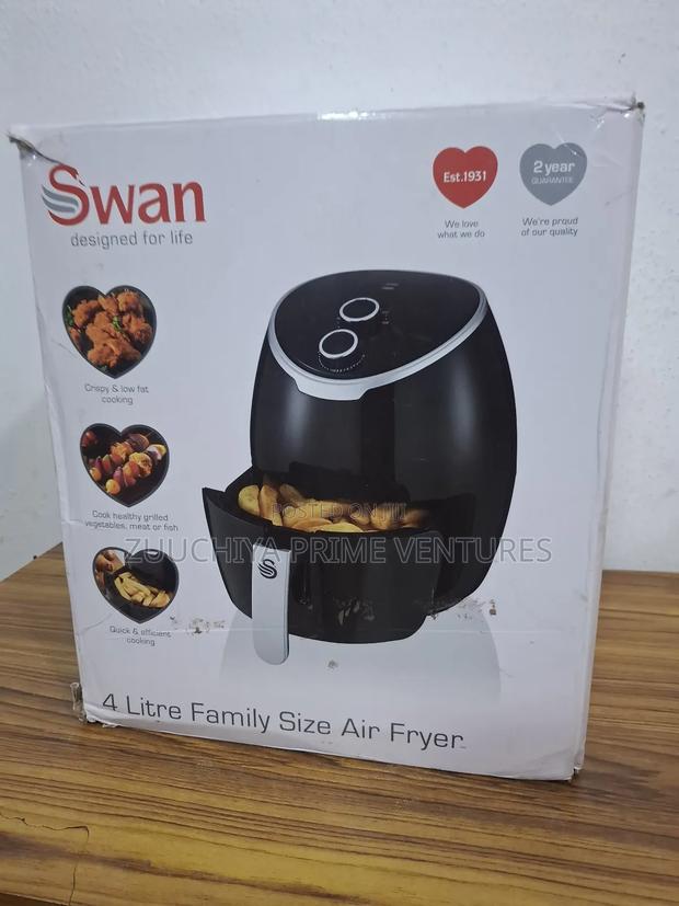 4 .L Swan Manual Black Air Fryer From Uk photo 2