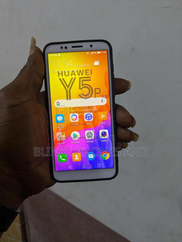Huawei Y5 32 GB Green · Photo 3