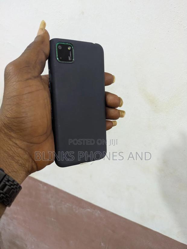 Huawei Y5 32 GB Green · Photo 4