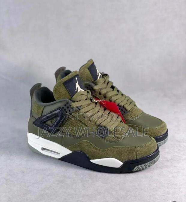 Men Sneakers photo 3
