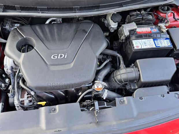 Hyundai Accent GLS 4dr Sedan (1.6L 4cyl 6A) 2015 Red photo 5