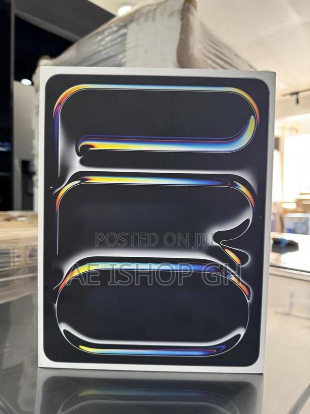 New Apple iPad Pro 13 (2024) 2 TB Black photo 2