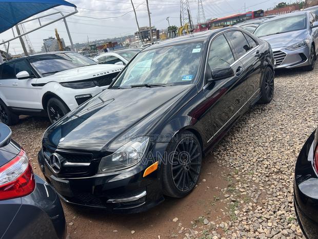 Mercedes-Benz C300 Sport 4Matic Sedan AWD (3.5L 6cyl 7A) 2013 Black