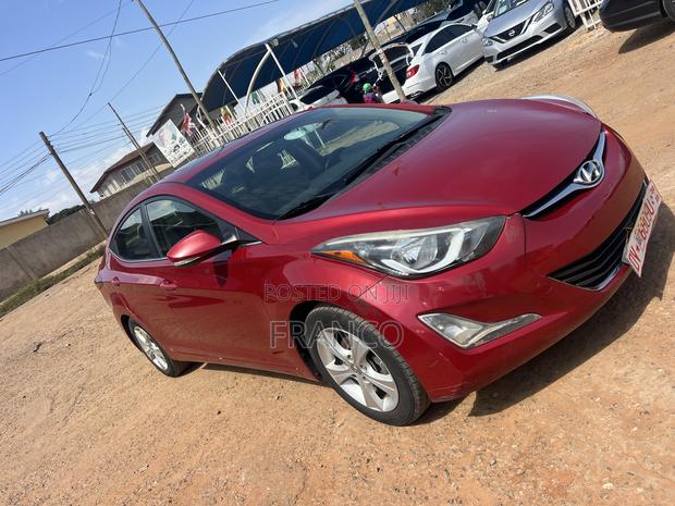 Hyundai Elantra Limited Sedan FWD (1.8L 4cyl 6A) 2016 Red