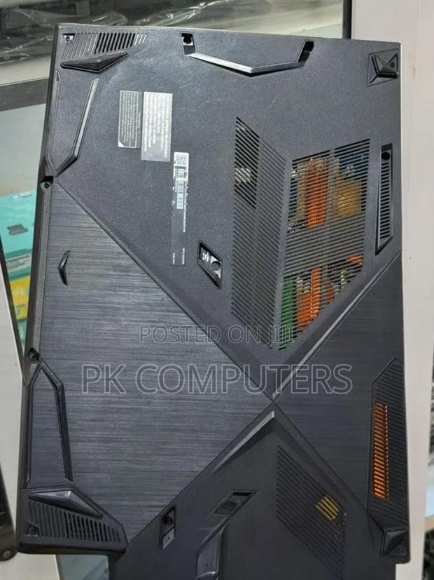 Laptop MSI GF63 8GB Intel Core I5 SSD 256GB photo 2