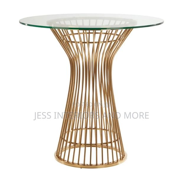 Bar Table (Gold Cocktail Table) · Photo 4