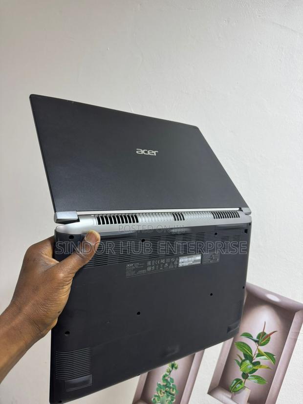 Laptop Acer Aspire 5 16GB Intel Core I7 SSD 256GB photo 3