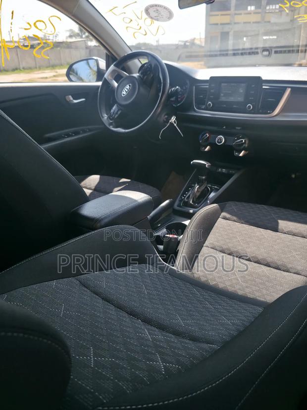 Kia Rio S Sedan 2018 Silver