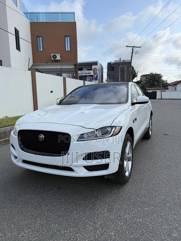 Jaguar F-Pace 25t AWD 2020 White
