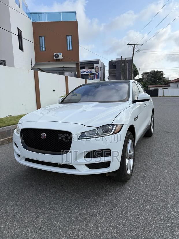 Jaguar F-Pace 25t AWD 2020 White