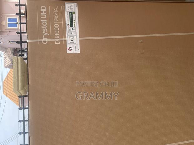 Brand New Crystal Uhd Du8000 Smart Tv 85 Inches