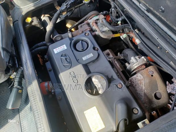 Hyundai County 2012 White