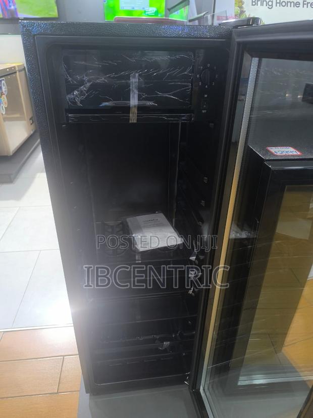 Nasco Display Fridge 150l photo 2