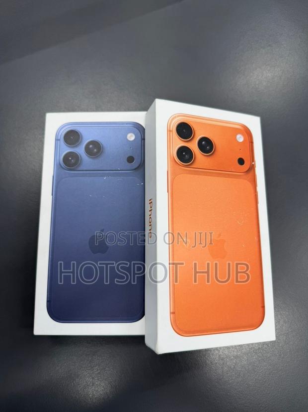 New Apple iPhone 17 Pro Max 256 GB Blue · Photo 2