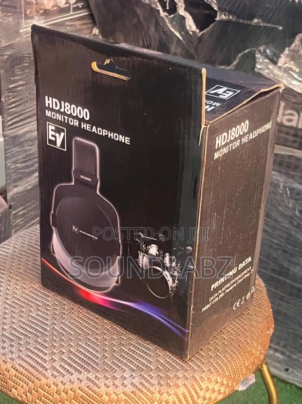 Electro-voice Ev Hdj8000 Monitor Headphones. · Photo 3