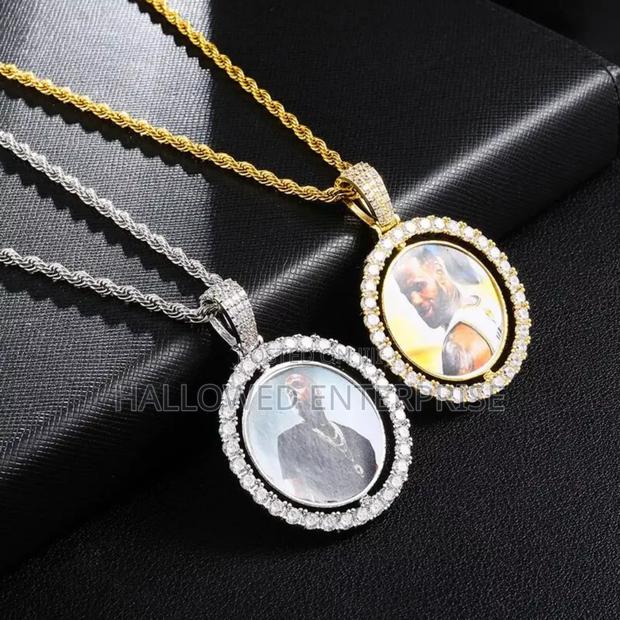 Circle Rotating Sublimation Nacklace With and Without Customization photo 2