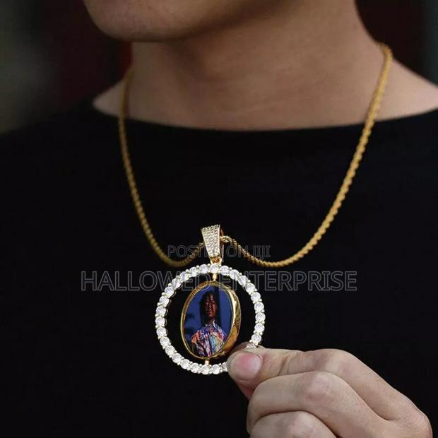 Circle Rotating Sublimation Nacklace With and Without Customization photo 3