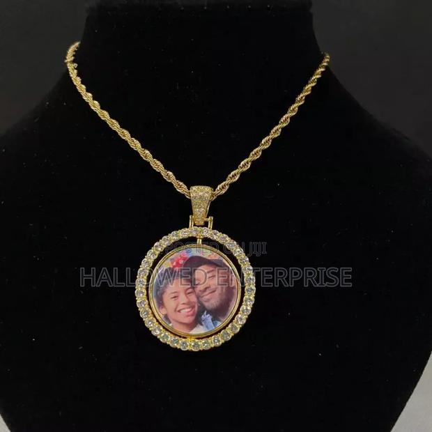 Circle Rotating Sublimation Nacklace With and Without Customization photo 4