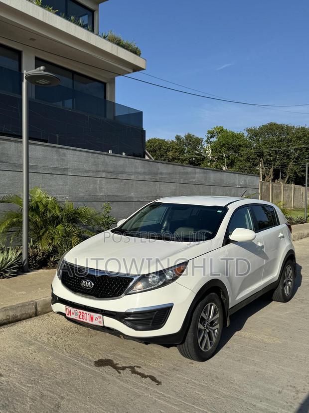 Kia Sportage LX 4dr SUV AWD (2.4L 4cyl 6A) 2014 White