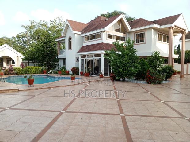 4bdrm House in Ridge for rent