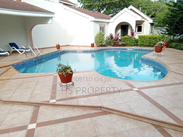 4bdrm House in Ridge for rent photo 3