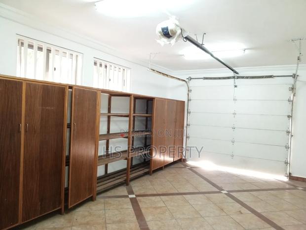 4bdrm House in Ridge for rent photo 20
