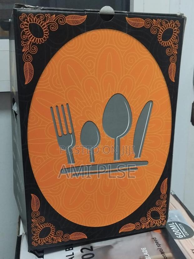 24pcs Gold Cutlery With Egg-Shaped Holder