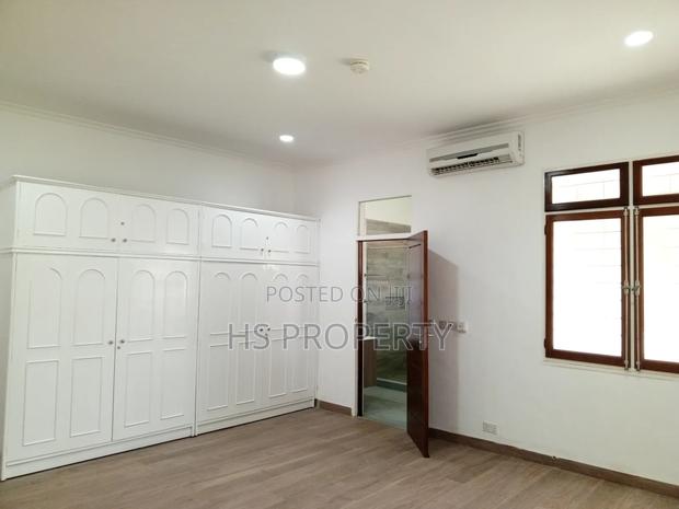 5bdrm House in Airport Residential Area for rent photo 10