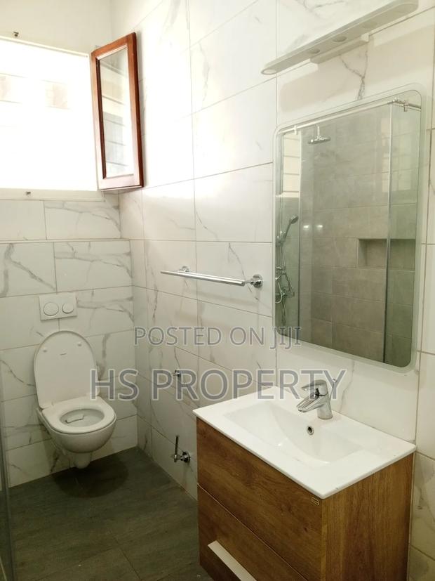 5bdrm House in Airport Residential Area for rent photo 18