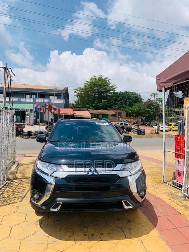 Mitsubishi Outlander SEL AWC 2019 Black